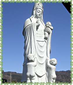 子供を守る観音様